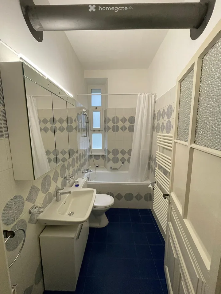 Charmant appartement 3.5 pièces dans un immeuble ancien à Mörel