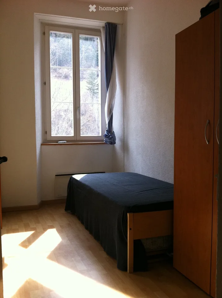 Charmant appartement 3.5 pièces dans un immeuble ancien à Mörel