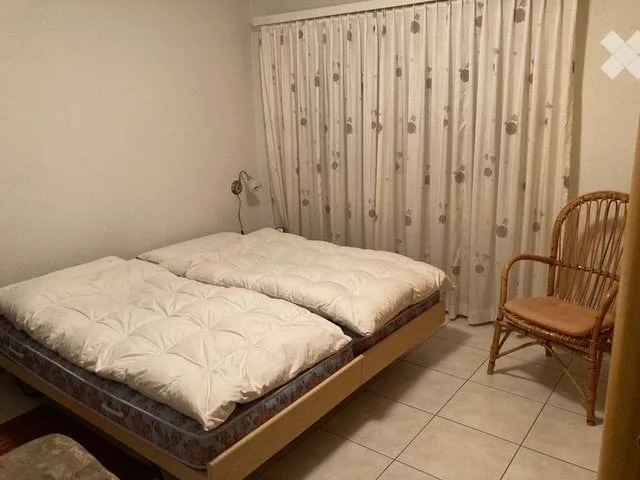 Appartement de vacances ensoleillé de 3,5 pièces avec jardin à Laax Cons
