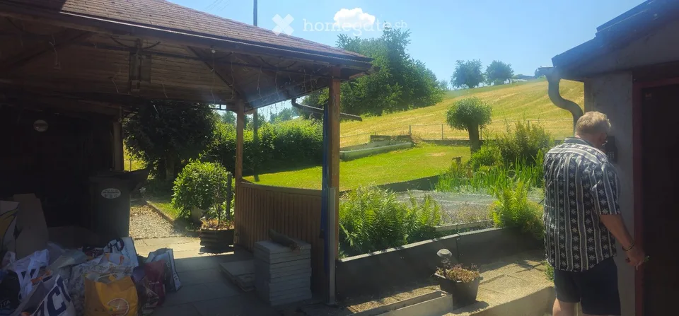 Great 7-room single-family house with lake view