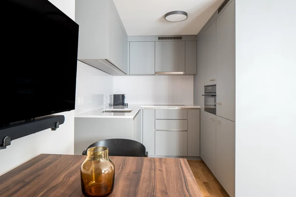 NEW WOW! 3min zum HB - möblierte 1.5-Zimmer-Wohnung 30m2 – ab 01.11.2025