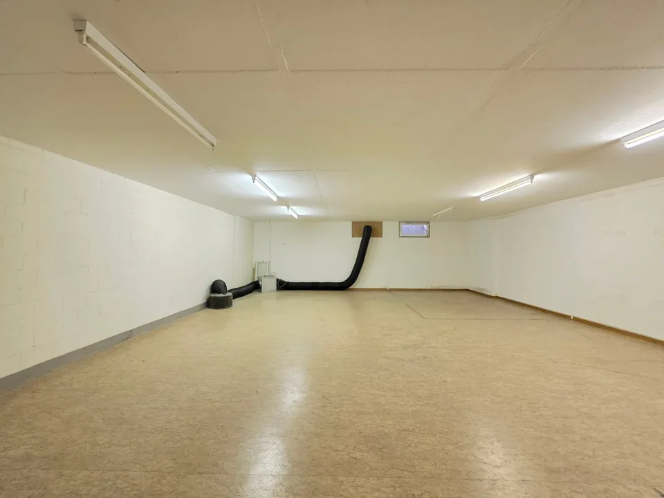 Hobbyraum / Bastelraum zur Miete in Biel – 65 m² im Untergeschoss
