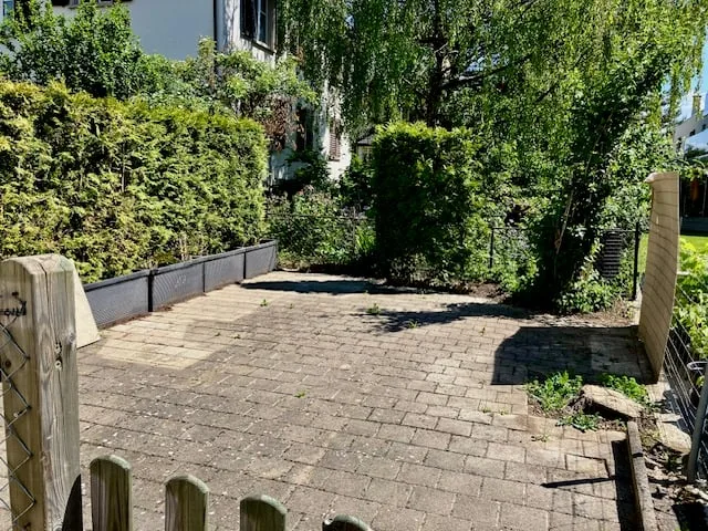 Edificio antico appartamento a due piani di 5,5 locali con vista panoramica ad Arbon