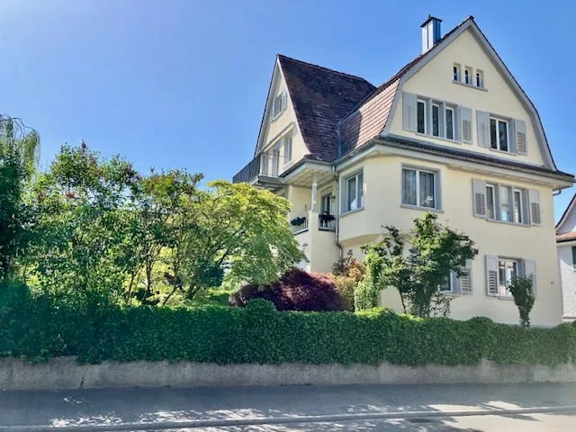 Altbau 5.5-Zimmer-Maisonette-Wohnung mit Weitsicht in Arbon