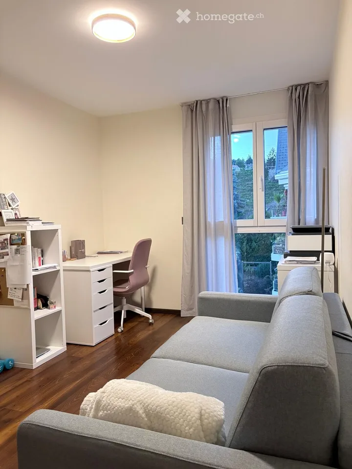 Appartamento di 4 locali in stile loft in affitto a Pully