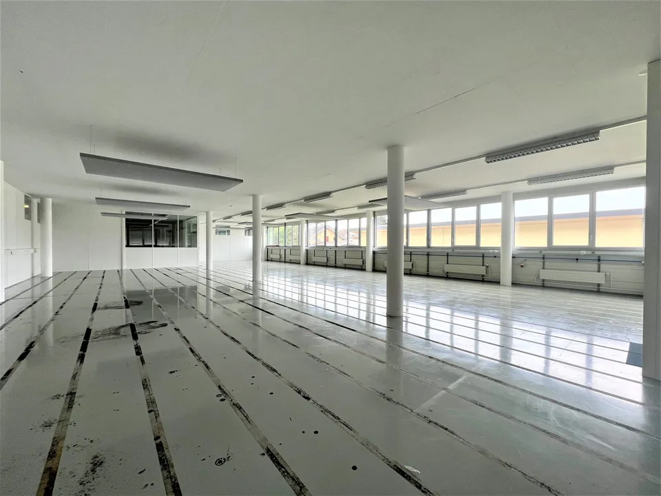 Vielseitige Gewerbefächen ab ca. 60 - 720 m2