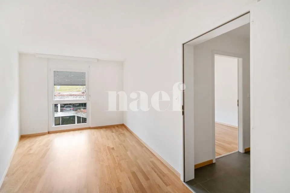 Sur les hauteurs de Neuchâtel, appartement de 4.5 pièces au 4ème étage – Foto 14 von 14