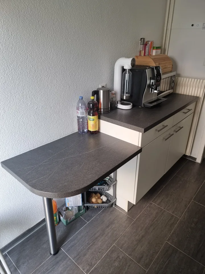 Helle 4.5-Zimmer-Wohnung mit zwei Balkonen an ruhiger Lage – Foto 10 von 13
