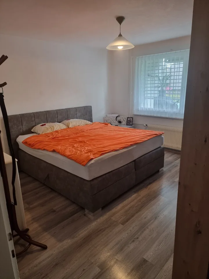Helle 4.5-Zimmer-Wohnung mit zwei Balkonen an ruhiger Lage – Foto 8 von 13
