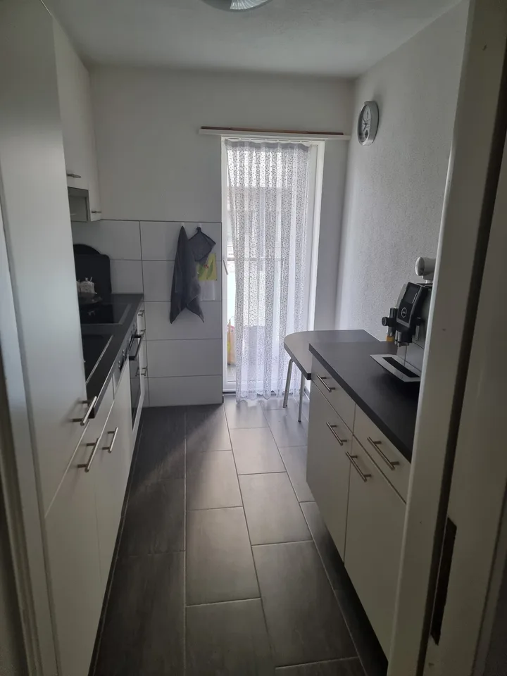 Helle 4.5-Zimmer-Wohnung mit zwei Balkonen an ruhiger Lage – Foto 9 von 13