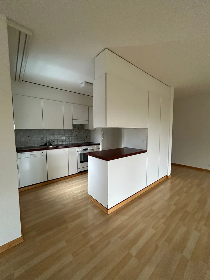 1. Rent Free - Family Friendly - Spacious