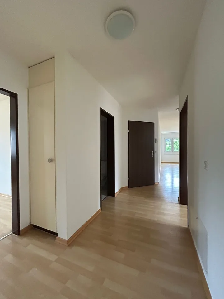 1. Rent Free - Family Friendly - Spacious