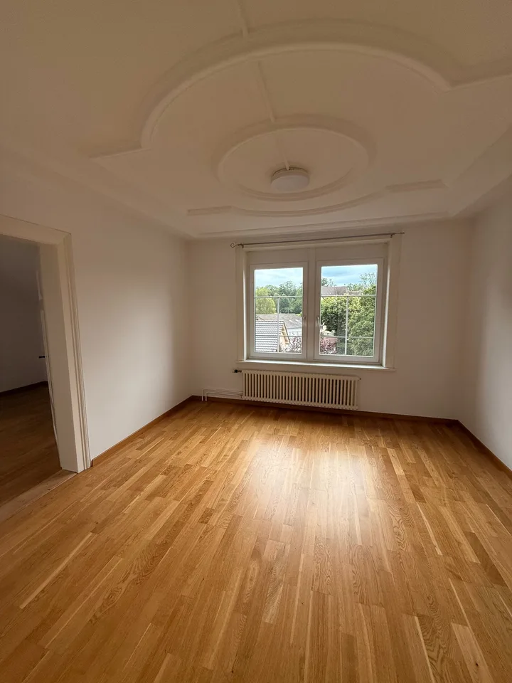 Charmante 4.5-Zimmer-Dachwohnung in Wittenbach