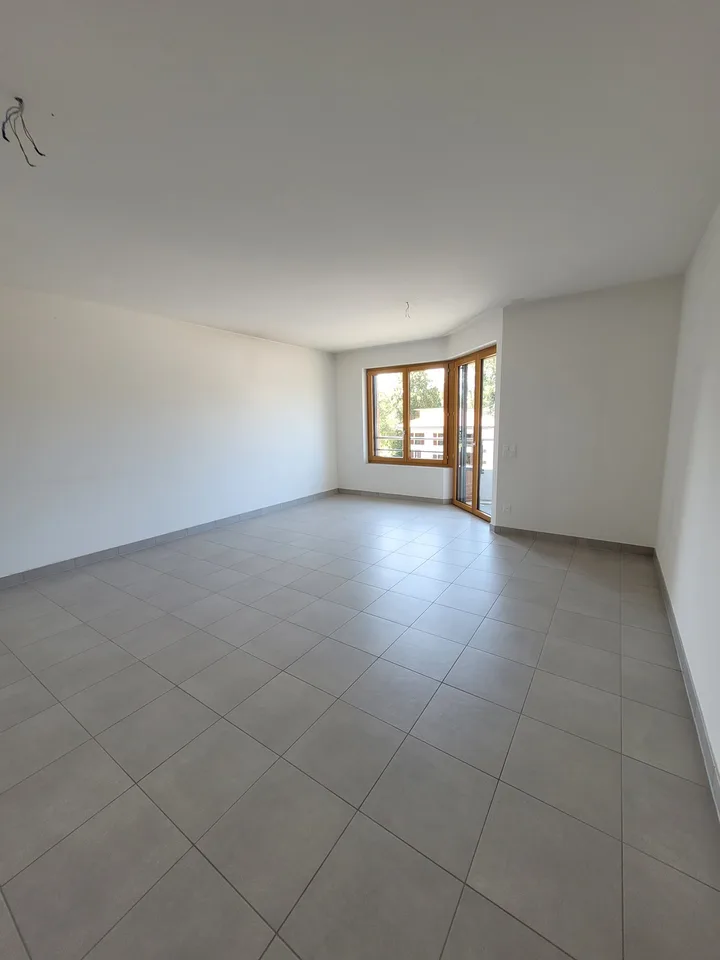 Helles 4.5-Zimmer-Apartment mit Balkon in Mendrisio – Foto 10 von 11