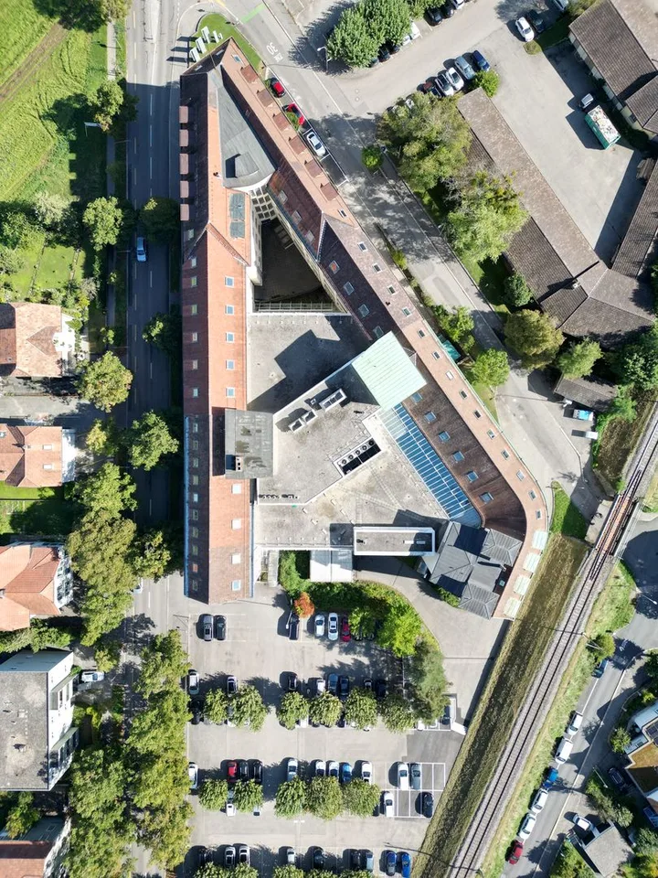Gewerbe-/ Lagerfläche in Solothurn zu vermieten