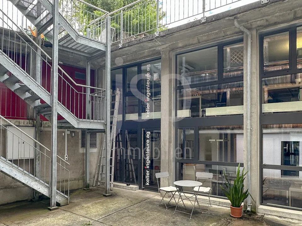 Aussergewöhnliche Arbeitsräume für Büro oder stilles Gewerbe