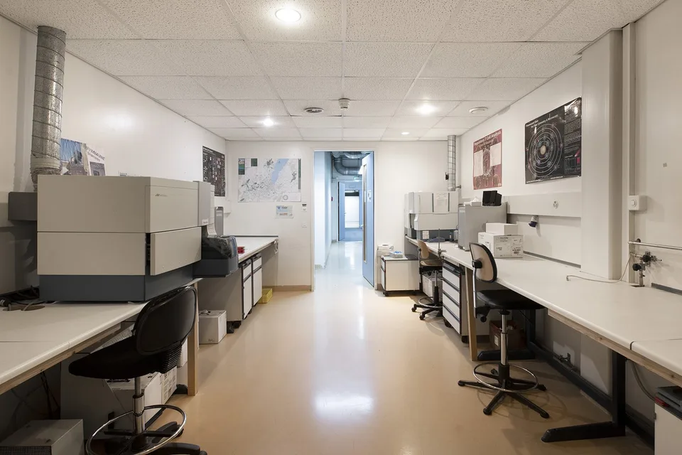 980m2 de laboratoires au 2ème étage du CTN 14 à Plan-les-Ouates – photo 9 sur 11