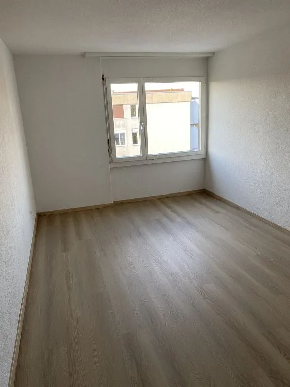 3 1/2-Zimmerwohnung, 3. Stock rechts