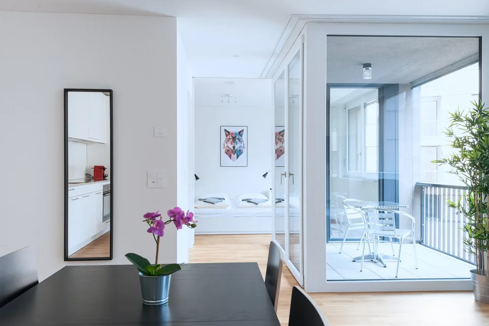 Moderne 2.5-Zimmer-Wohnung mit Balkon in Basel