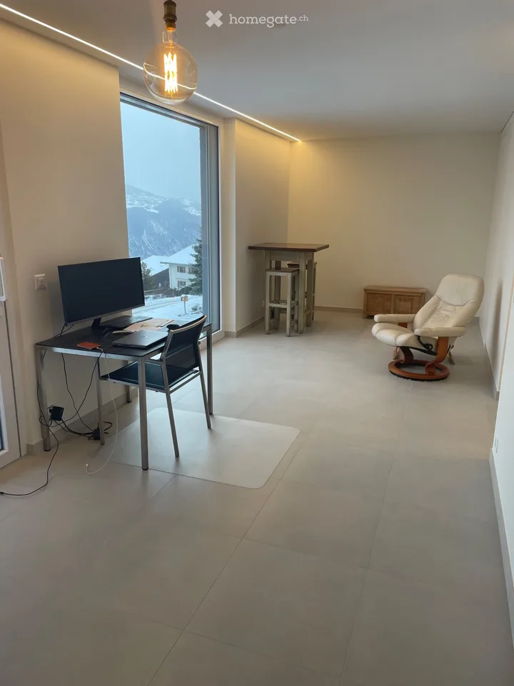 Neue Wohnung mit Terrasse und Aussicht