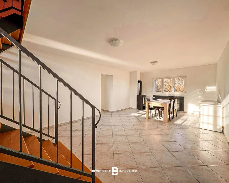 Grolley - Superb 6.5-room duplex for rent