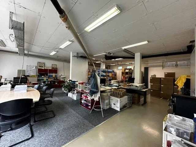 Commerce de 102 m² à louer