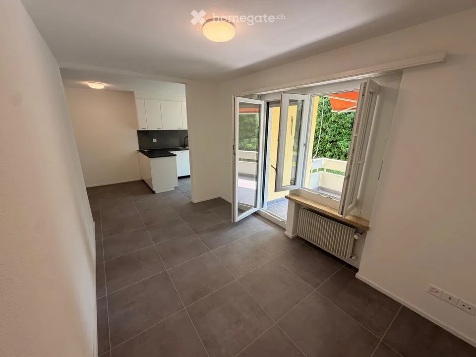 Appartement lumineux 4.5 pièces au rez-de-chaussée à Würenlos – rénové moderne en 2026 et disponible immédiatement !
