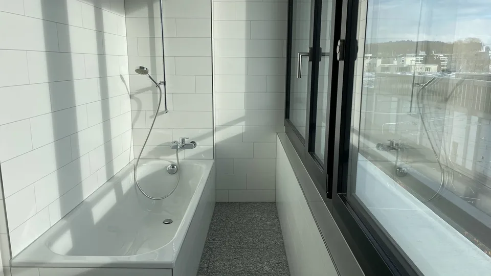 BEFRISTET: 01.10.2026 - 31.03.2027; Möblierte 3.5-Zimmer-Wohnung an Toplage – Foto 10 von 15