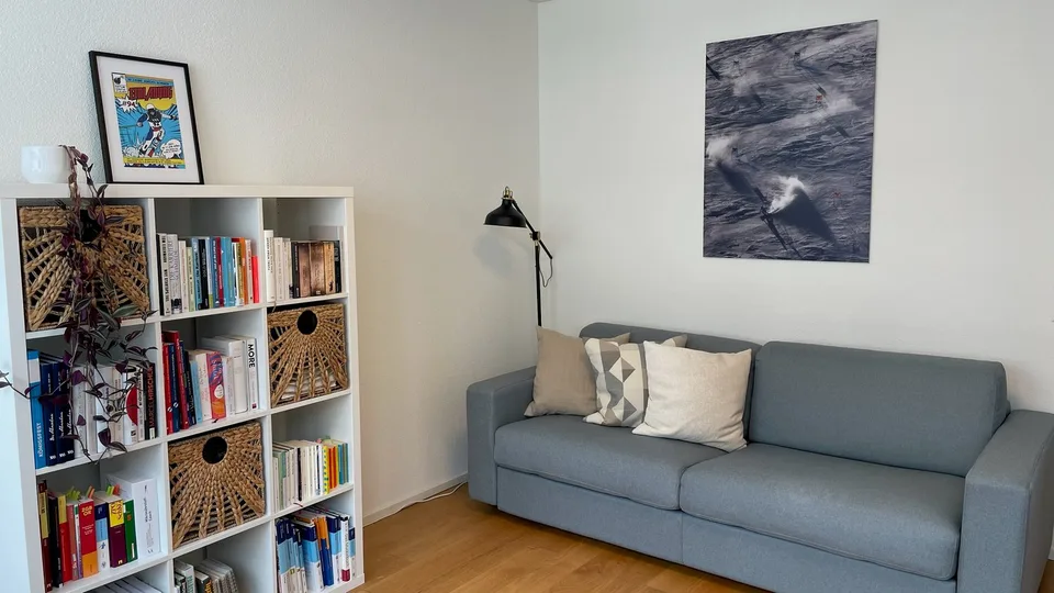 BEFRISTET: 01.10.2026 - 31.03.2027; Möblierte 3.5-Zimmer-Wohnung an Toplage – Foto 8 von 15
