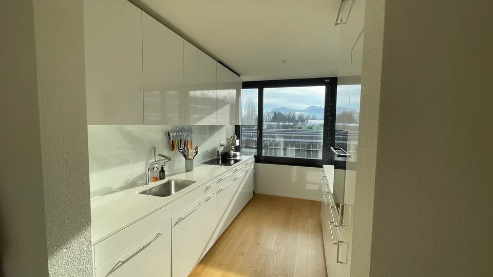 BEFRISTET: 01.10.2026 - 31.03.2027; Möblierte 3.5-Zimmer-Wohnung an Toplage – Foto 6 von 15