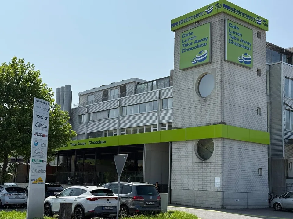 Gewerbefläche zu vermieten