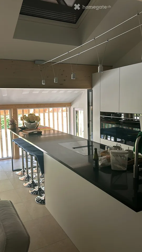 Außergewöhnliches Loft von 140 m² mit eigenem Garten, Garage