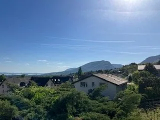 Villa zur Miete für eine Familie (im aktuellen Zustand)