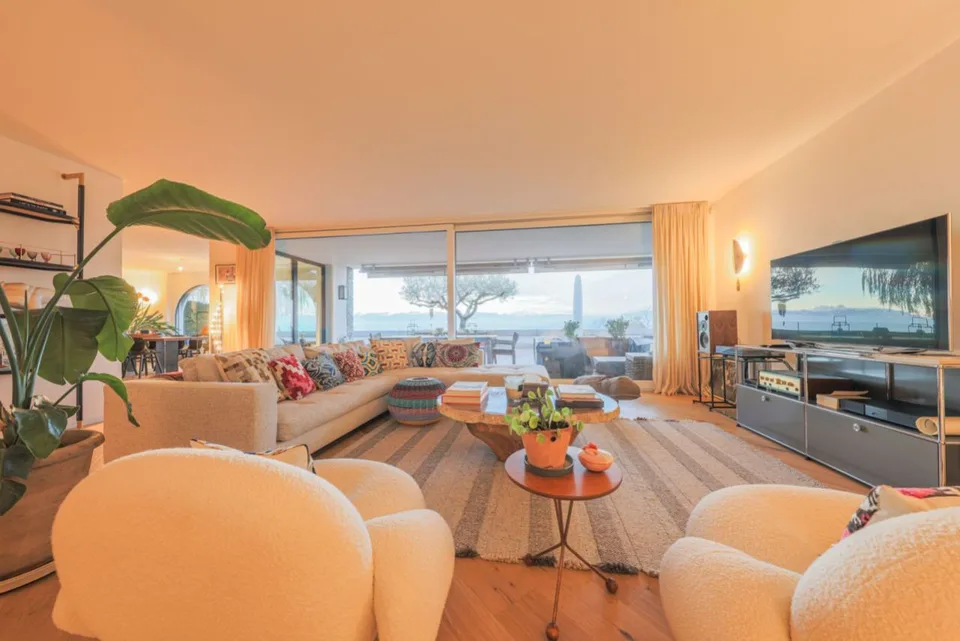 Meraviglioso appartamento arredato di 2 camere vicino a Nyon e Gland