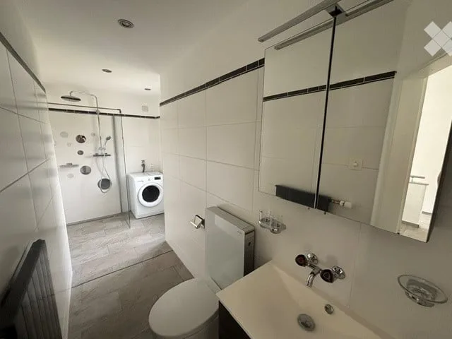 Neu sanierte 3.5 Zimmerwohnung an TOP Lage
