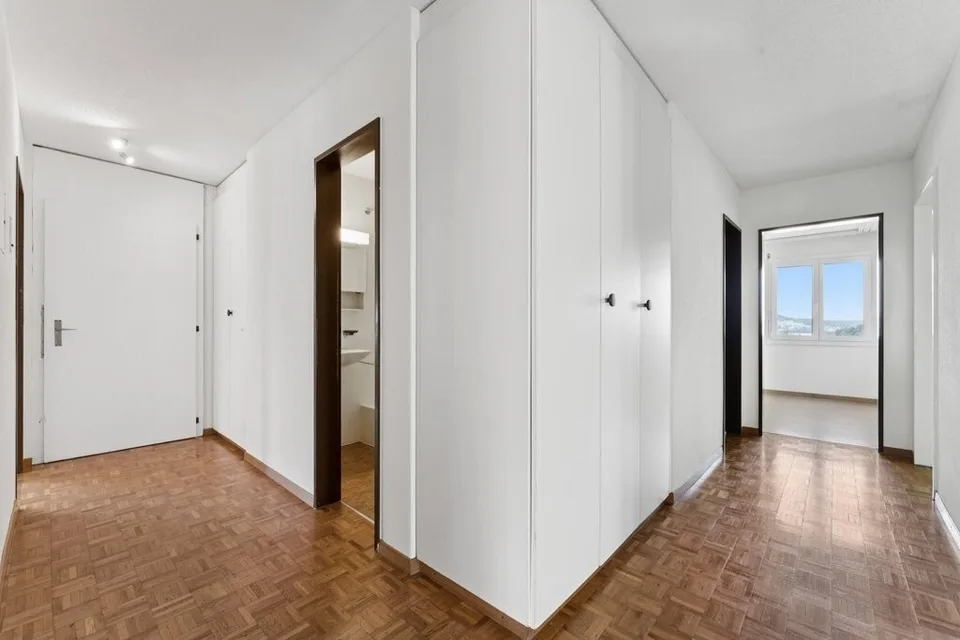 4.5 Zi -Wohnung mit Wintergarten - befristet vermietet bis 31.10.2026