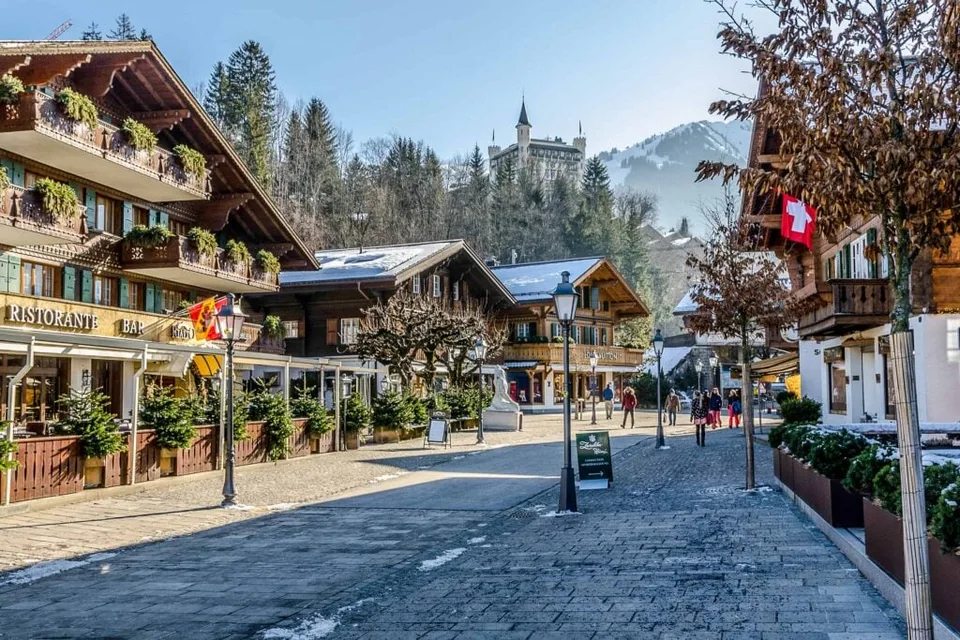 Retail Space with the best position at Promenade in Gstaad