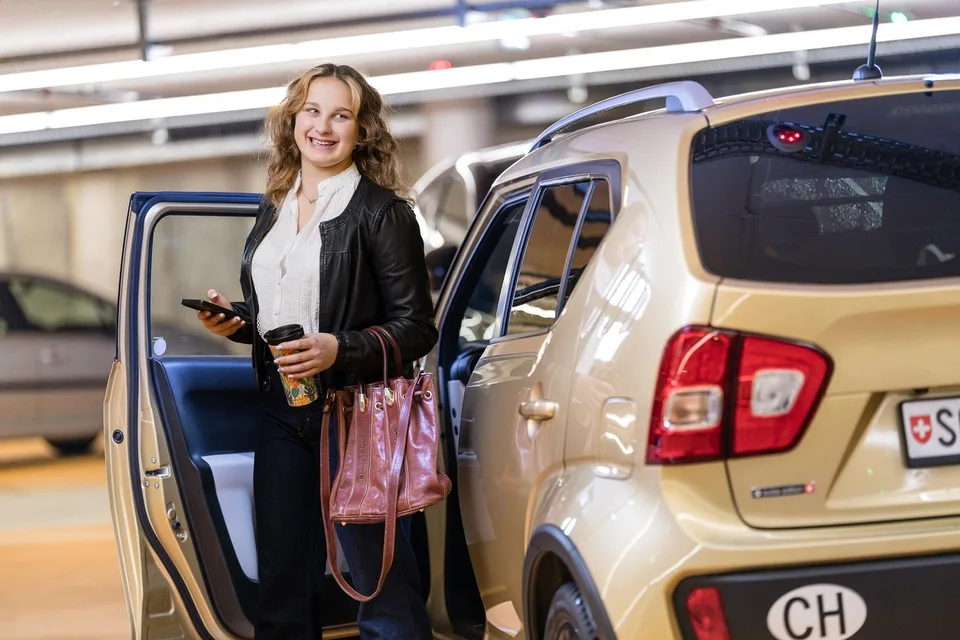 Parking central à St. Gallen 24/7, places de parking larges, à partir de CHF 180 / mois – photo 6 sur 9