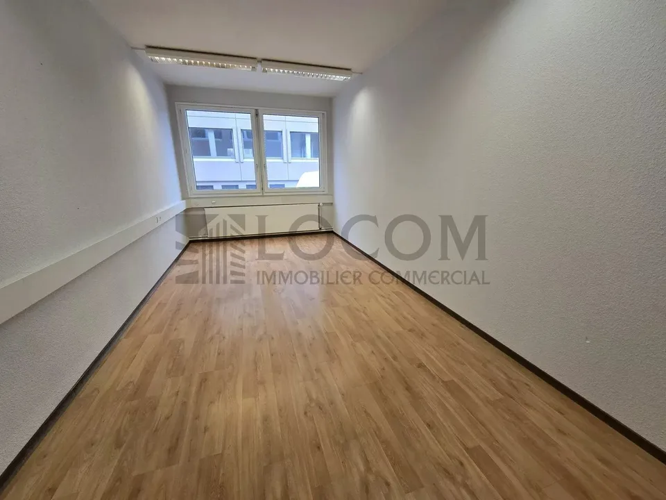 Mietlokale in einem ausgestatteten Gebäude – Foto 9 von 13