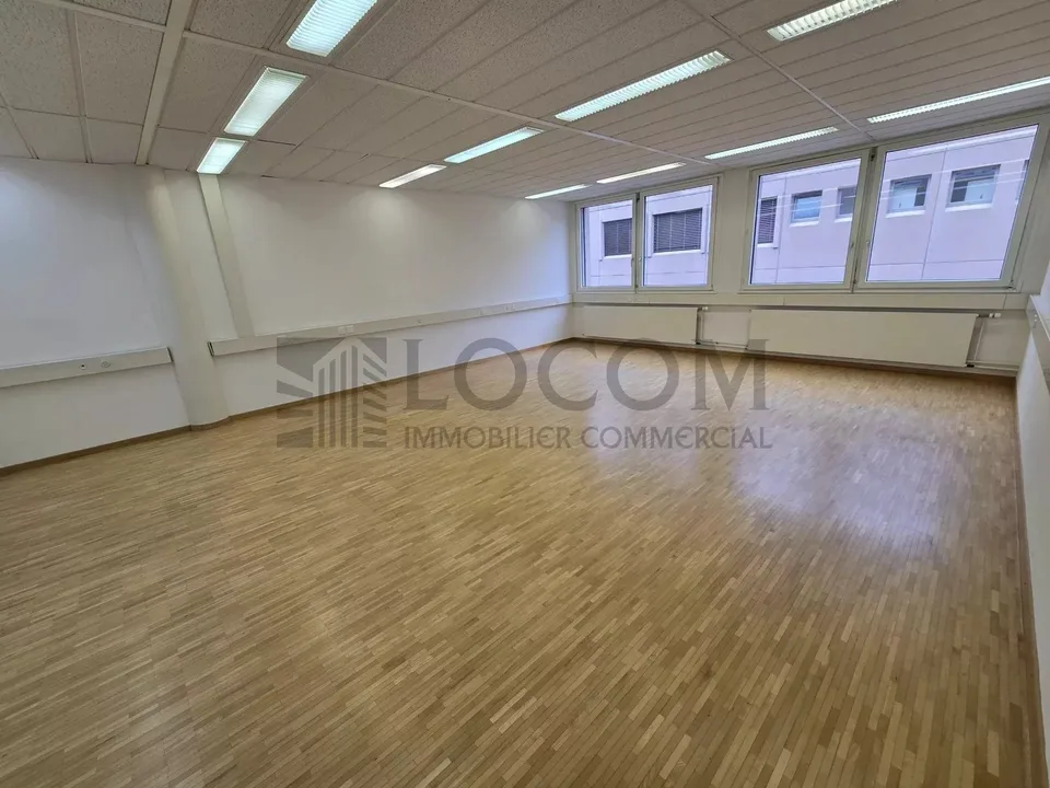 Locali in affitto in un edificio attrezzato