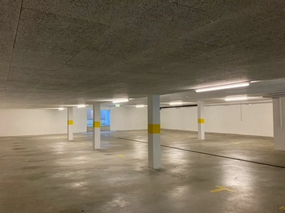 Places de parking en garage à louer