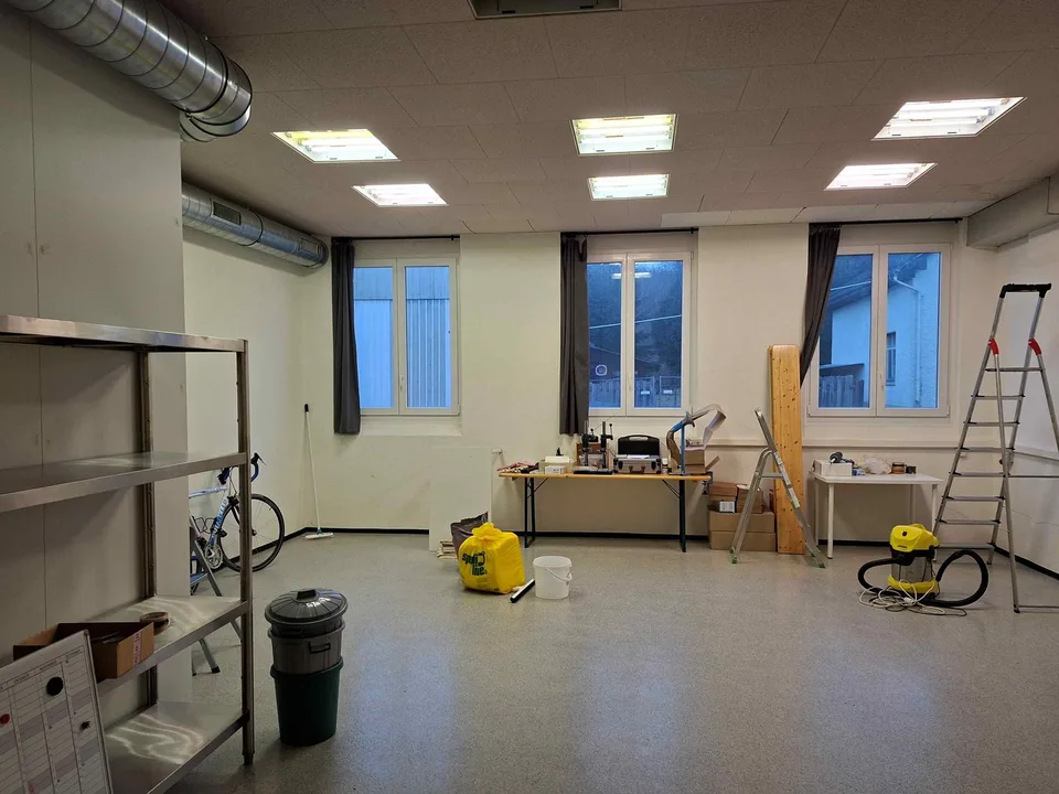 Spazi commerciali versatili al piano terra a Bülach