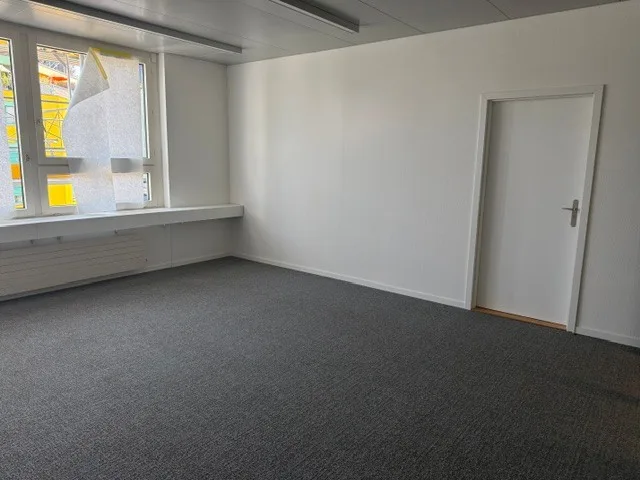 Renovierte Bürofläche für Ihr Bürokonzept (3 Räume) – Foto 9 von 14