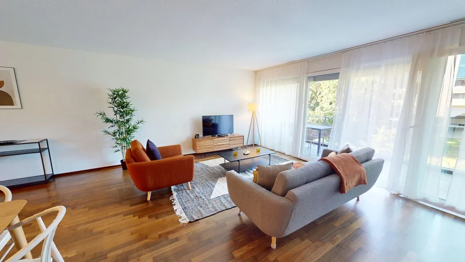Modern 2-Bedroom Apartment in Morges with Balcony & Parking