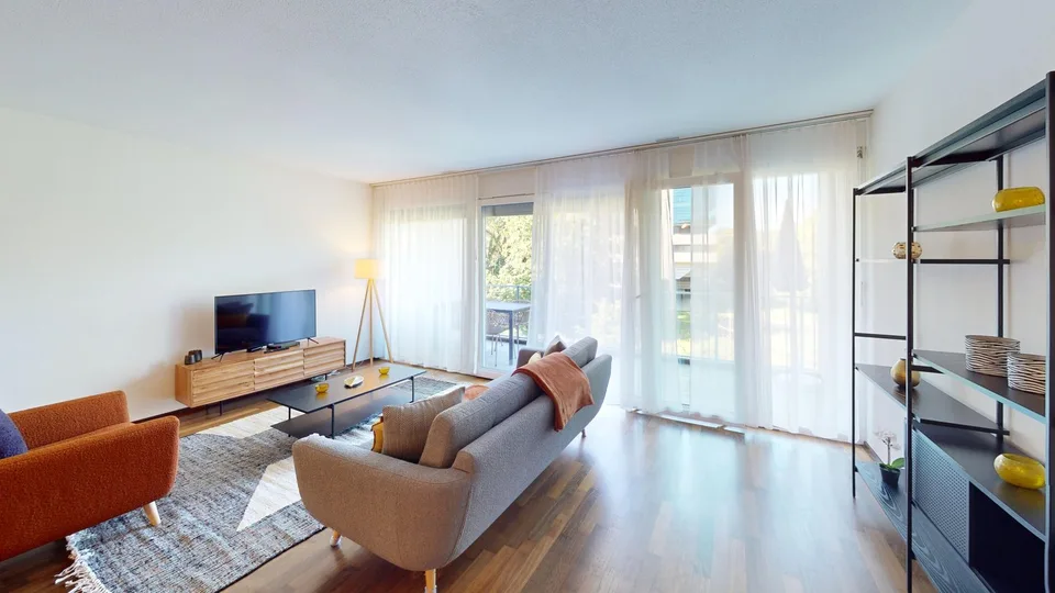 Modern 2-Bedroom Apartment in Morges with Balcony & Parking
