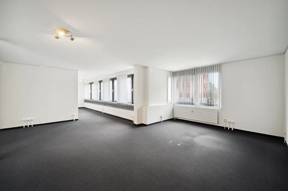 110 m2 di ufficio in posizione ideale – foto 6 di 12