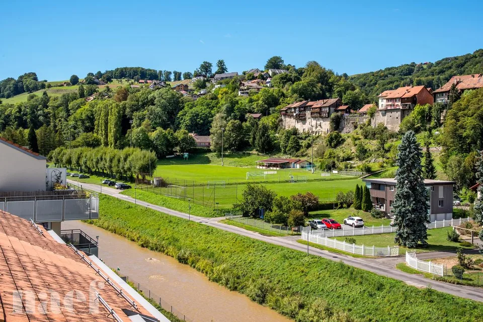 In un quartiere familiare - appartamento di 2.5 locali al terzo piano