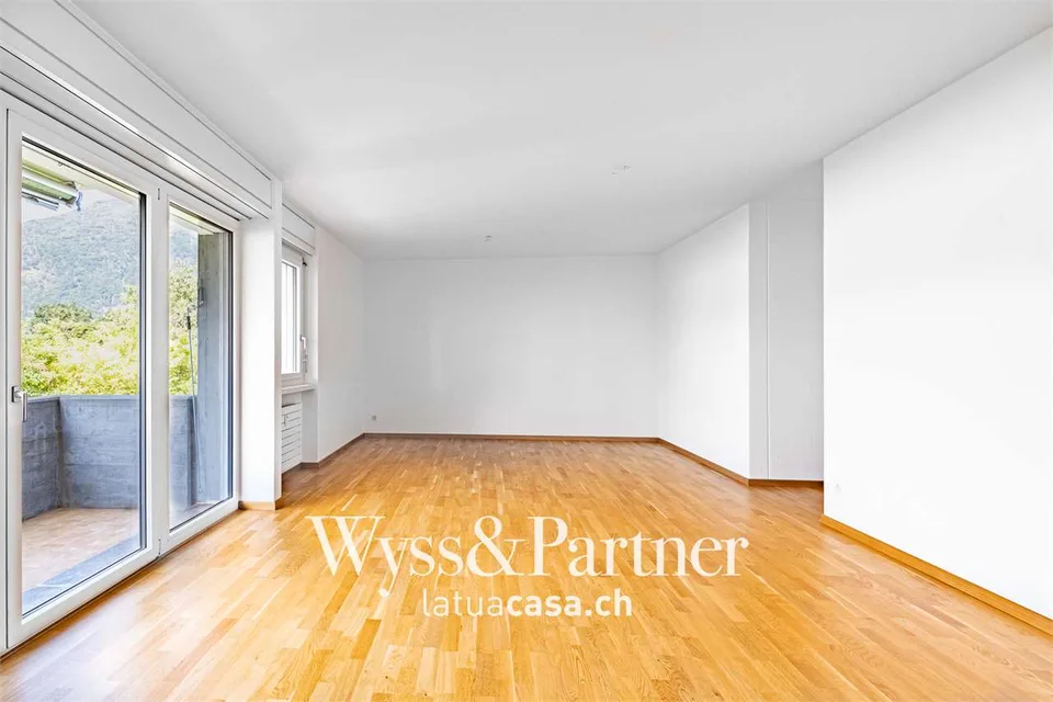 Bellinzona - appartement de 4,5 pièces lumineux rénové, 1 mois gratuit