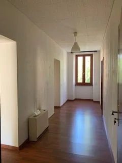 Affascinante appartamento mansardato di 6 locali a Bellinzona – disponibile subito – foto 7 di 9
