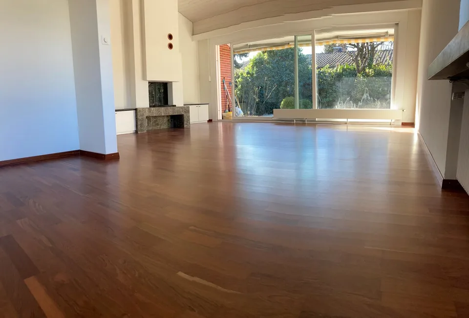 Detached single-family house with garden (gardener included in the price)